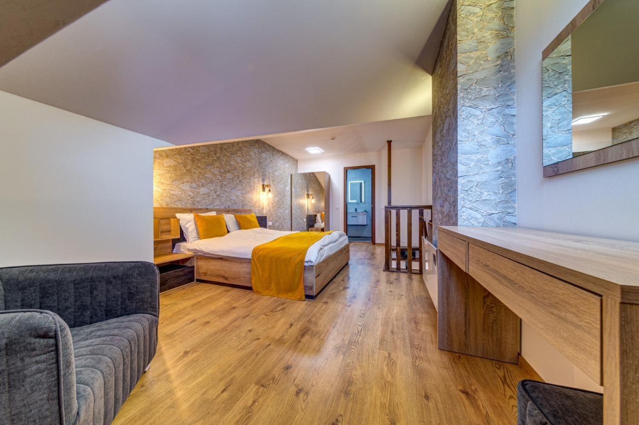 Skyday Penthouse Deluxe At Oak Residence Smolyan Eksteriør billede